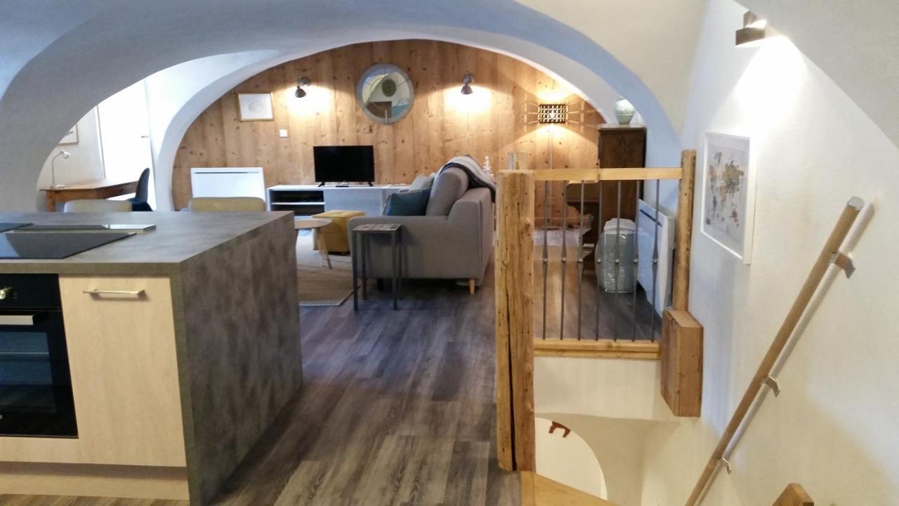 Maison A Tour Briancon الغرفة الصورة