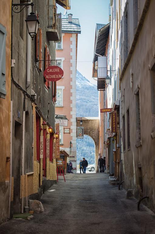 Maison A Tour Briancon المظهر الخارجي الصورة